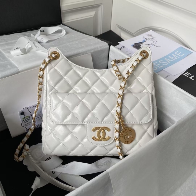 Ch**el hobo bags